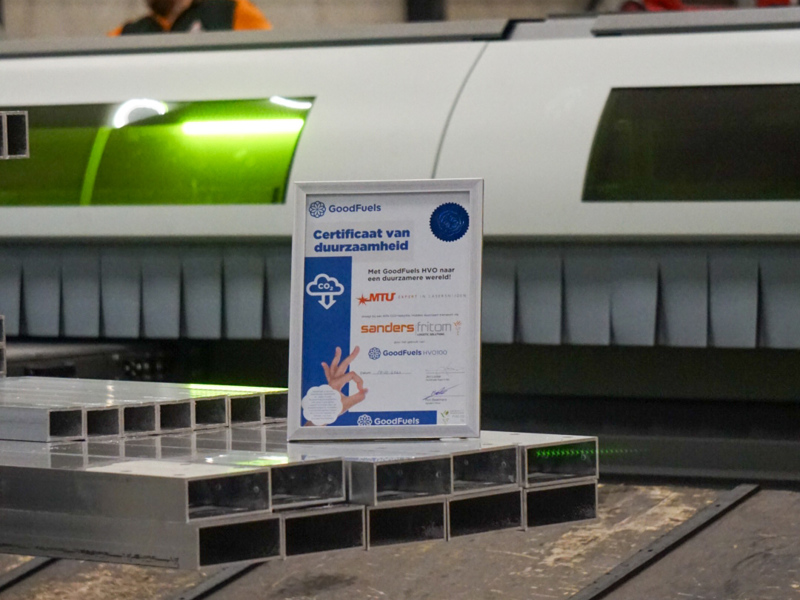 Original 00866D41 CDE2 43B1 9C77 5AB5103D03C0